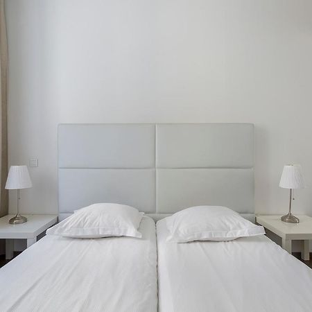 เลอ ฌักการ์ด Apartment ลียง ภายนอก รูปภาพ